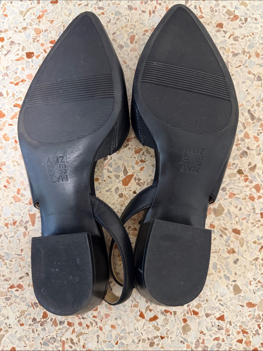 Naturalizer Banks Black Pointed Slingback Flats with Buckle 8.5W - Picture 3 of 5